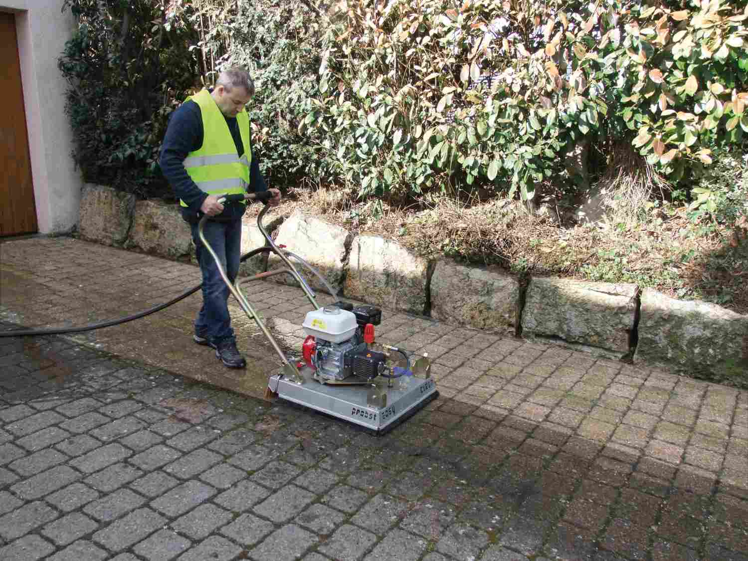Probst EASYCLEAN EC-60 Pflasterreingungsgerät Probst EASYCLEAN EC-60 Pflasterreingungsgerät