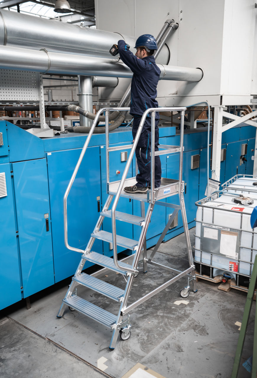 Krause STABILO PodestLeiter fahrbar einseitig begehbar 1x6 Stufen Krause STABILO PodestLeiter fahrbar einseitig begehbar 1x6 Stufen